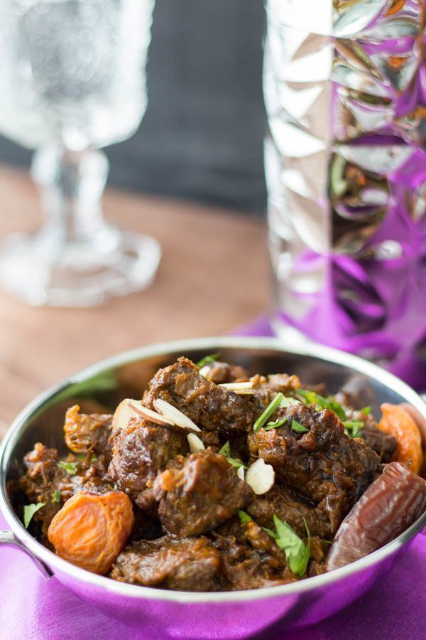 Moroccan Beef Tagine Pot with Date Sauce & Apricots. Featuring our Moroccan Date Sauce from Spoonabilities.com