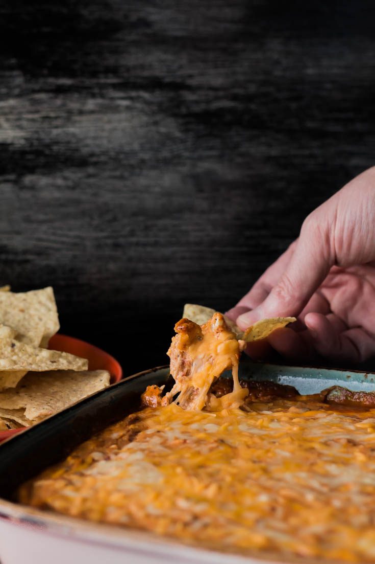 Fiesta Roasted Red Pepper Dip is the perfect appetizer or starter for any weekend party or Sunday football game. You can make ahead this recipe in 5 minutes for an easy dip with tons of flavors. Spoonabilities.com