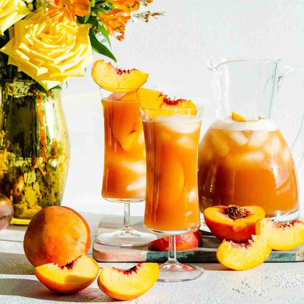 Refreshing Southern Peach Sweet Tea - Butter Be Ready