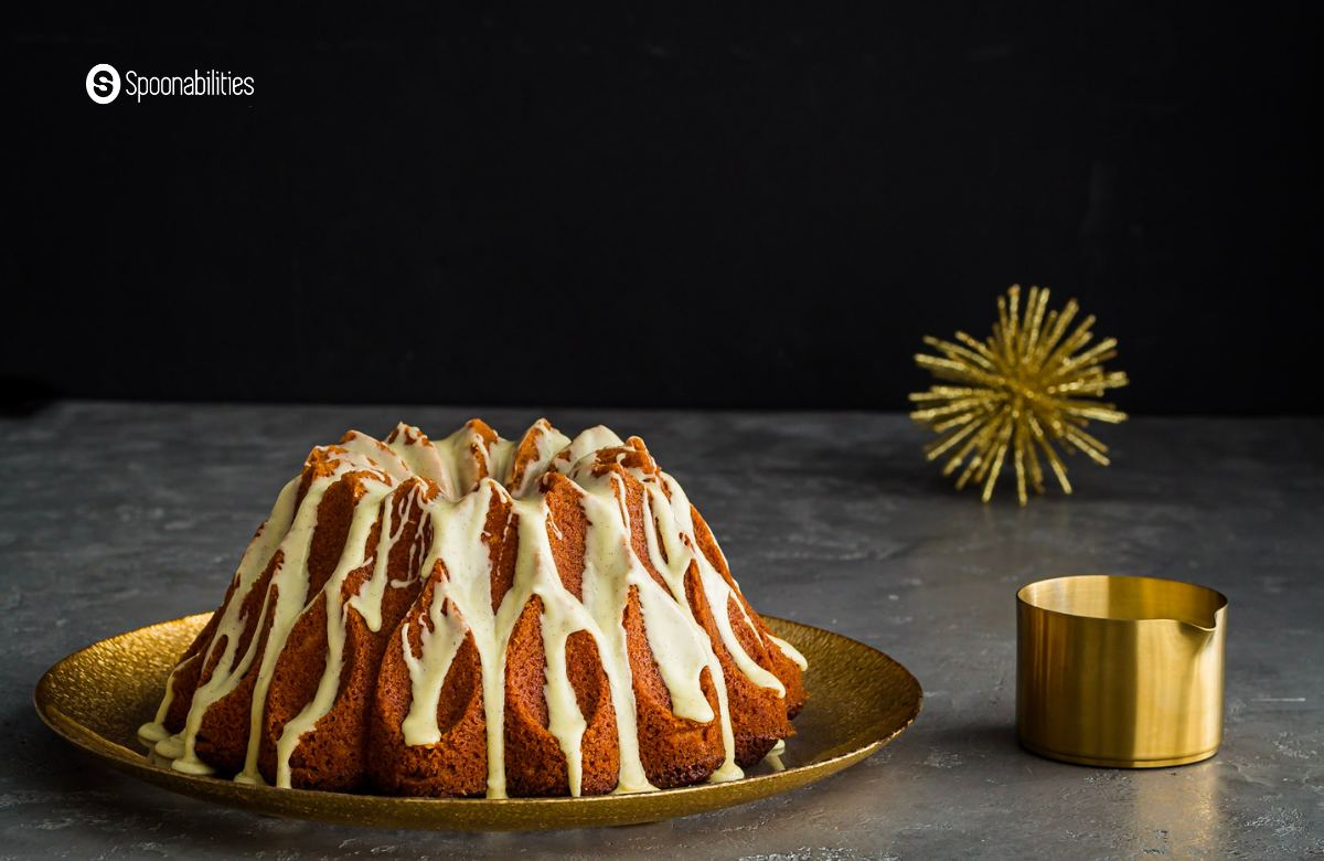 Eggnog Mini Bundt Cakes